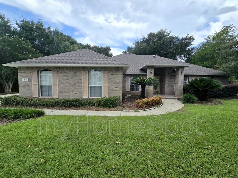 Pace House: 4219 Spindlewick Dr
