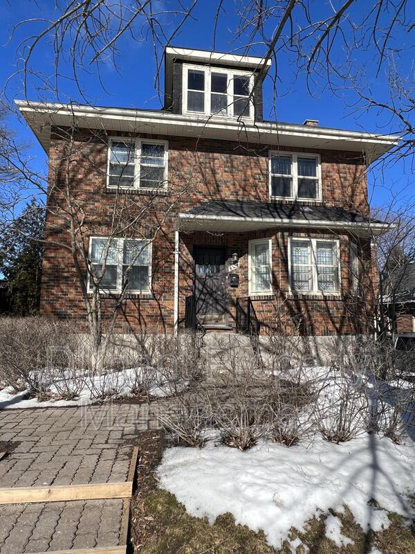 Peterborough House: 642 Bolivar Street