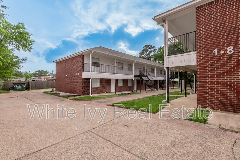 Huntsville Condo: 600 Palm Street