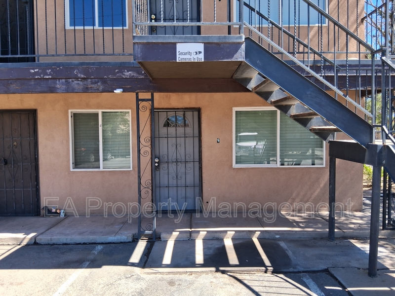 Albuquerque Condo: 433 Louisiana Blvd SE