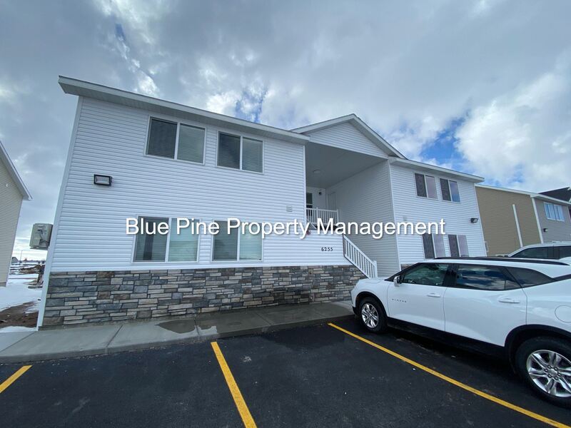 Idaho Falls Townhome: 6255 Freedom Road