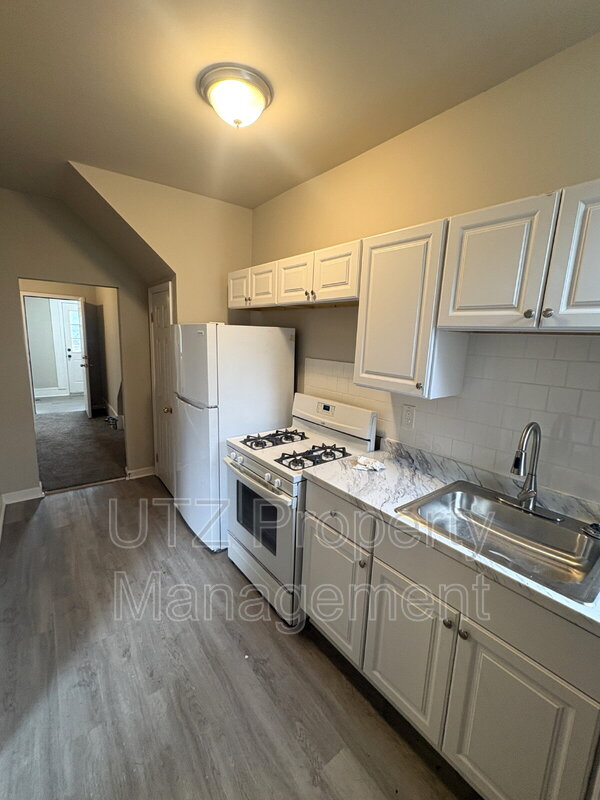 Baltimore Condo: 2213 Belair Road