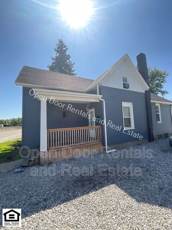 Request a Viewing for 1953 Griswold Dr Tenant Turner