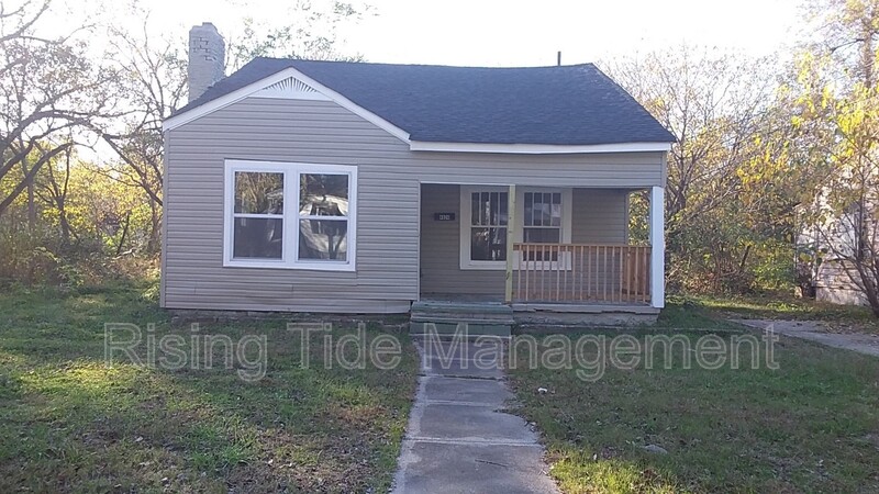 Birmingham House: 4524 74th Pl N