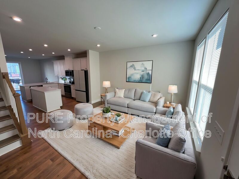 Charlotte Townhome: 4730 Chastain Ave