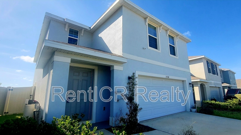 Dade City House: 35386 Spruce Knob Court