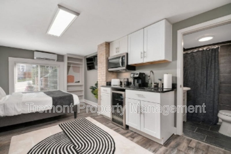 Chattanooga House: 514 Tremont St. 104B