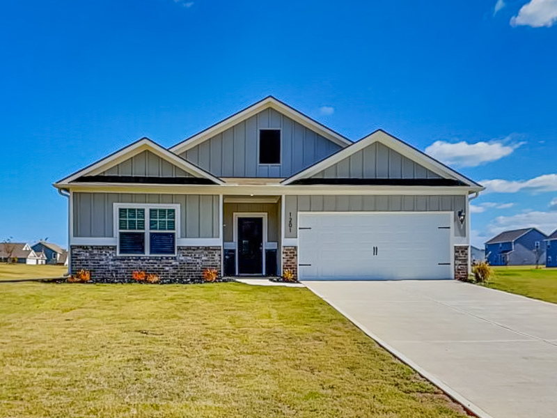 Locust Grove House: 1201 Fendt Dr