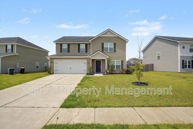 Savannah House: 129 Whitehaven Rd