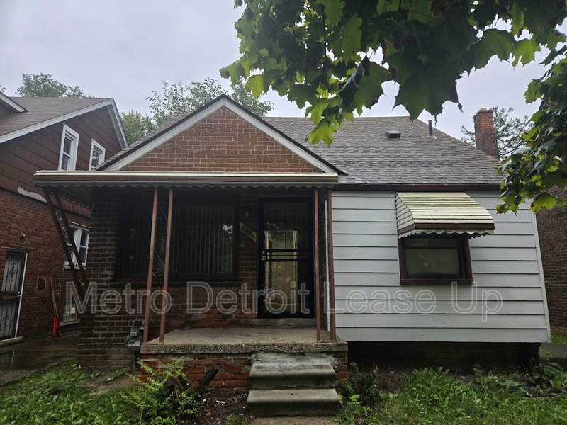 Detroit House: 8294 Northlawn Street