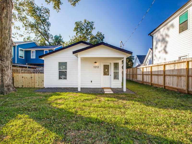 Houston House: 1212 Hamblen Street