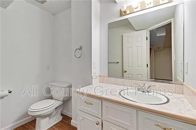 Main Rental Photo 12