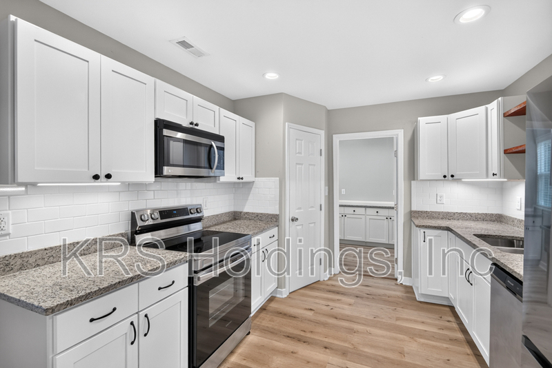 Durham House: 1507 Robinhood Road