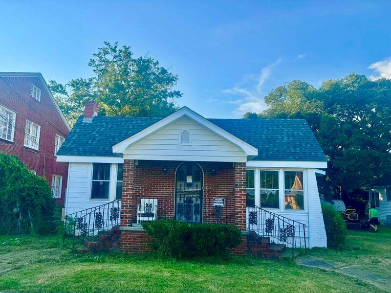 Mobile House: 1704 Church Street