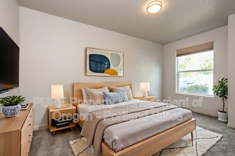 Sandy Condo: 41300 SE Vista Loop Dr