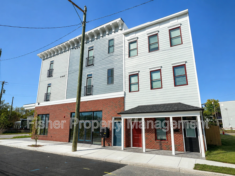 Richmond Condo: 2202 Carrington Street