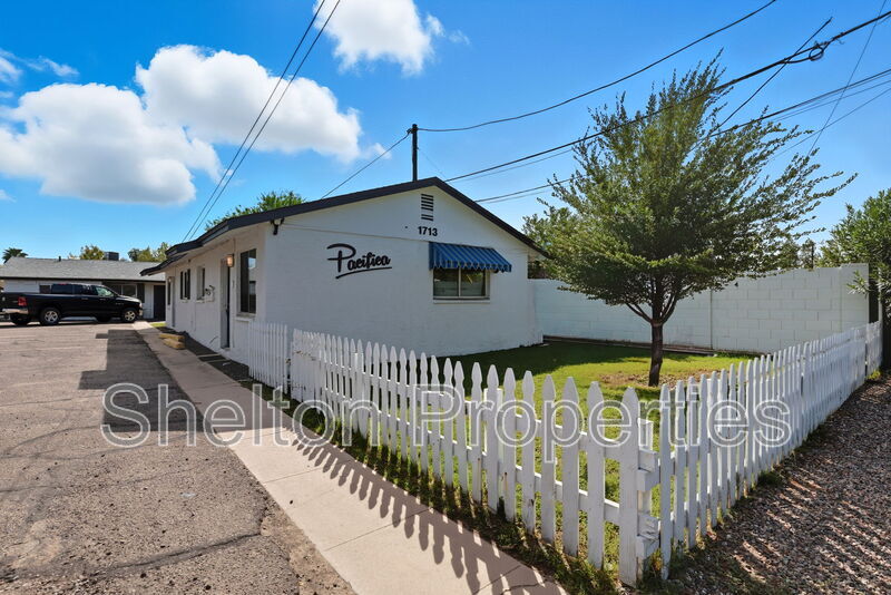 Phoenix Condo: 1713 N 31st Pl Apt 6