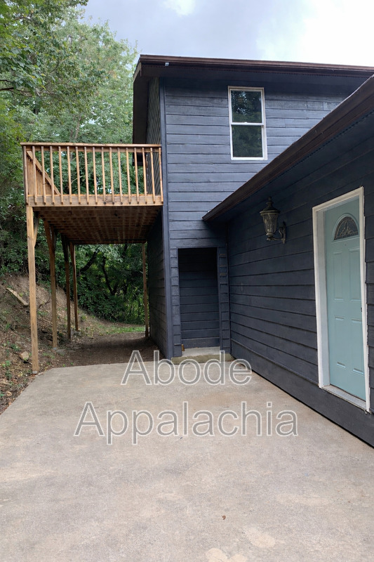 Pikeville Townhome: 41 Mullins Hill