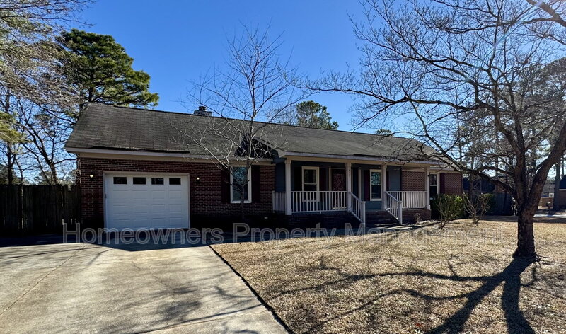 Fayetteville House: 715 Prestige Blvd