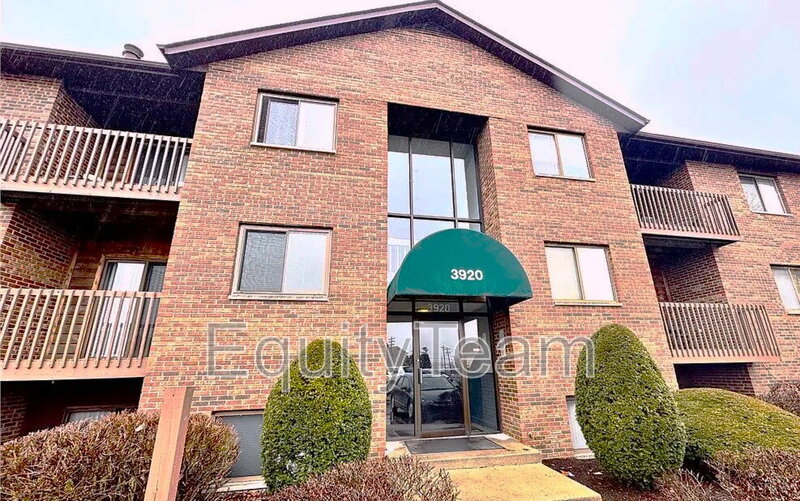 Fairfield Condo: 3920 Mack Road