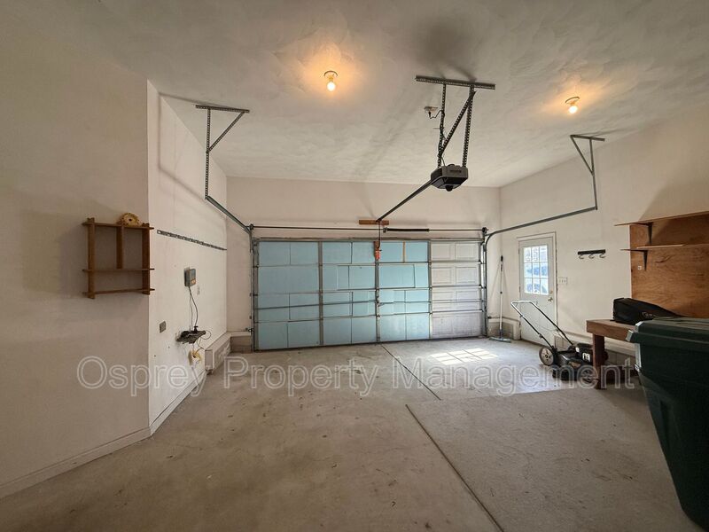 Spacious 3-Bedroom Home in Burbage Grant! "ASK ABOUT OUR ZERO DEPOSIT" - Photo 18