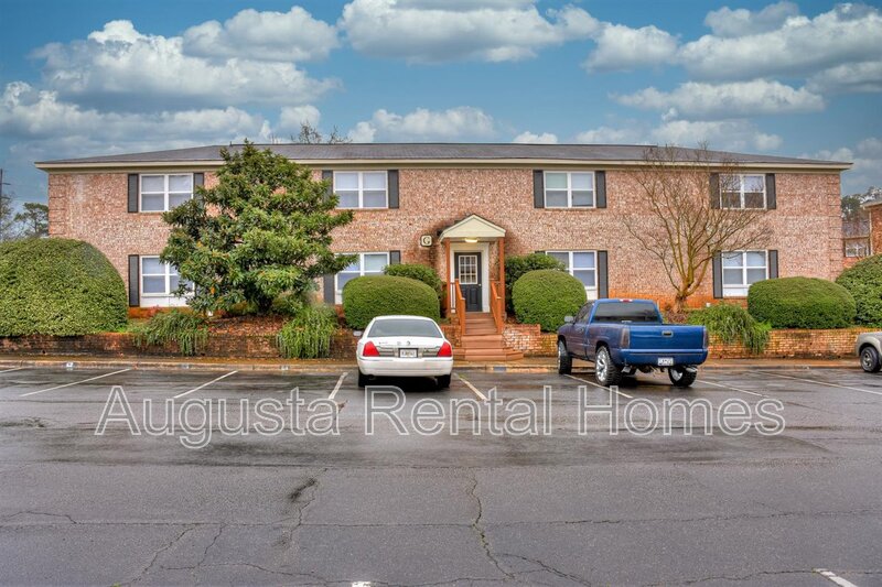 Augusta Condo: 2905 Arrowhead Drive - G1
