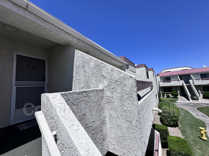 Bullhead City Condo: 441 Moser Avenue - B8