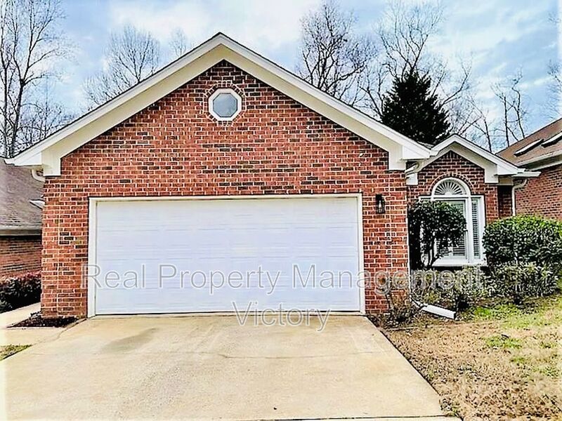 Birmingham House: 1199 Berwick Rd