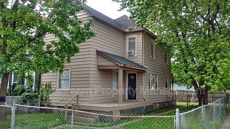 Dayton House: 200 Hart Street