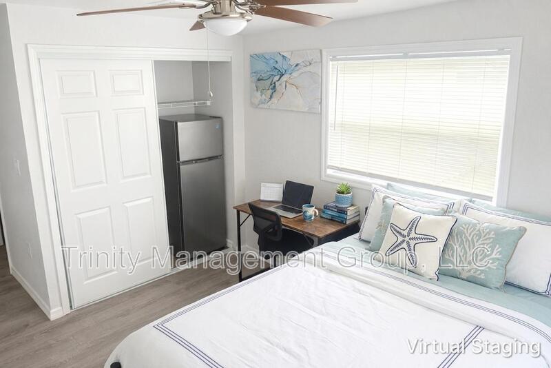 Clearwater House: 1509 Winding Way E - Room 2