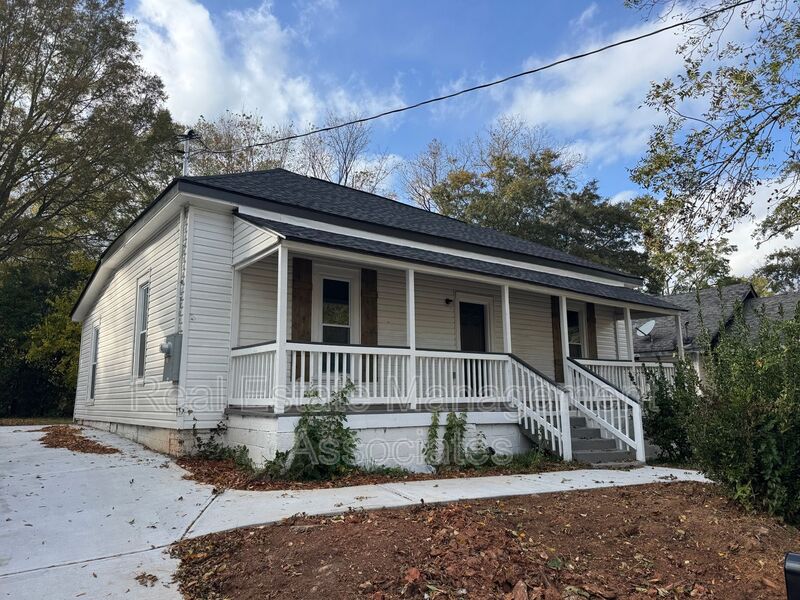 Griffin House: 525 N 8th Street