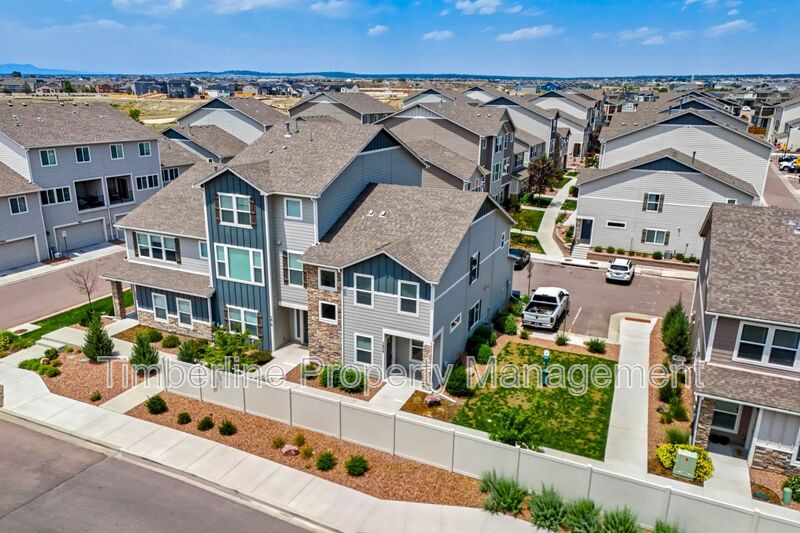 Colorado Springs House: 7824 Woodmen Center Heights