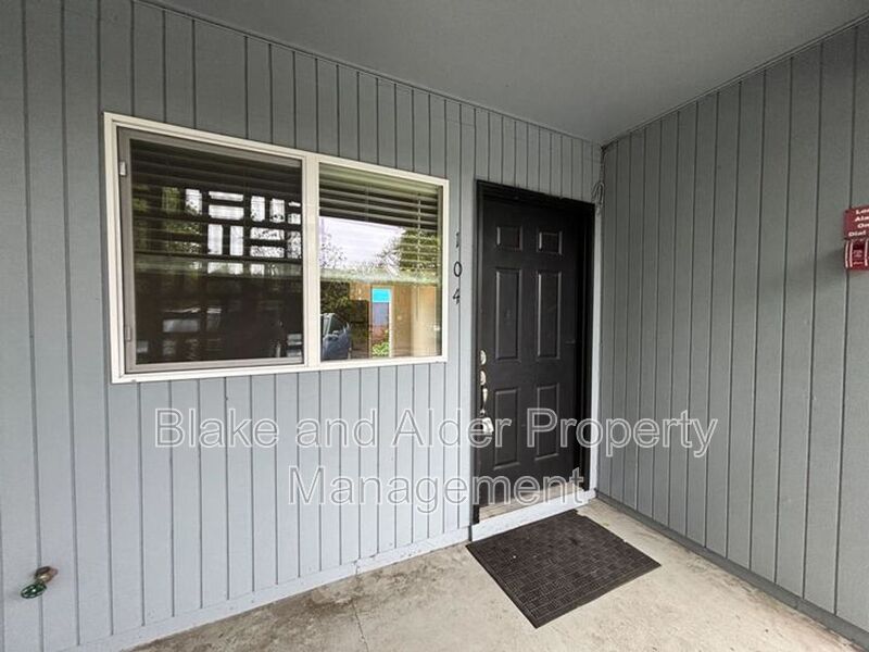 Beaverton House: 5950 SW Hall Blvd