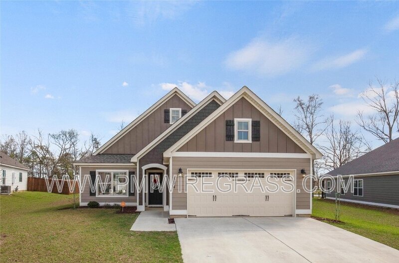 Dothan House: 524 Paxton Loop