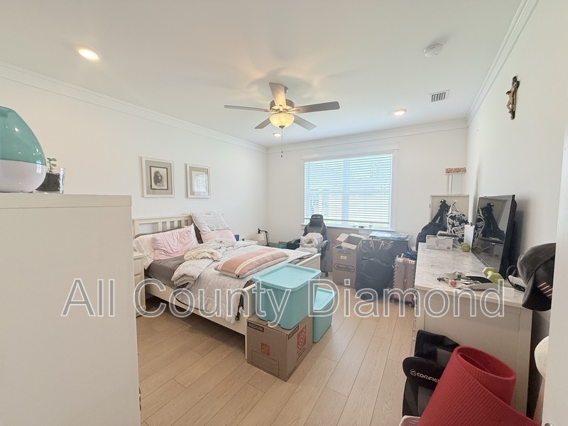 Main Rental Photo 11