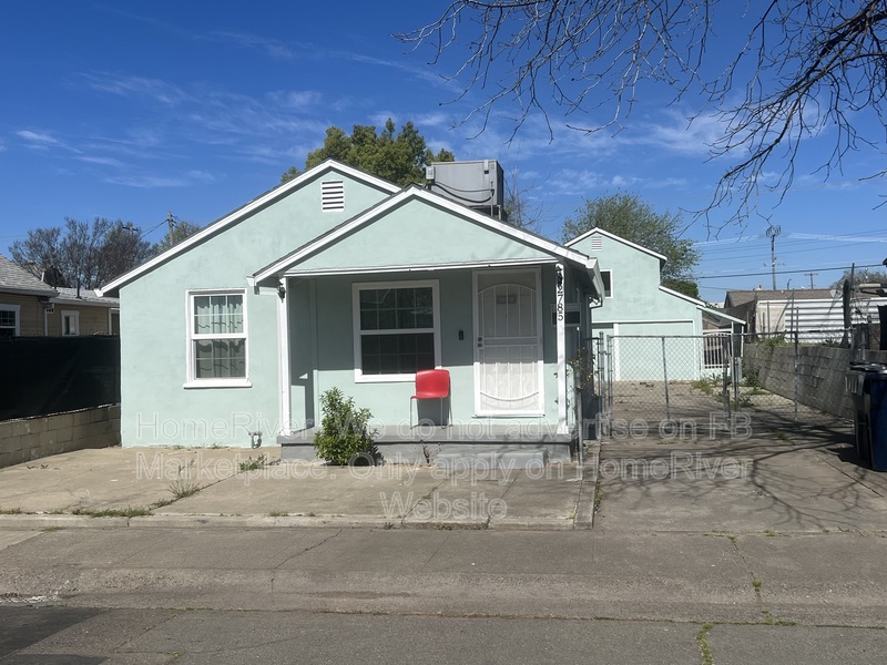 Sacramento House: 2785 32nd Ave