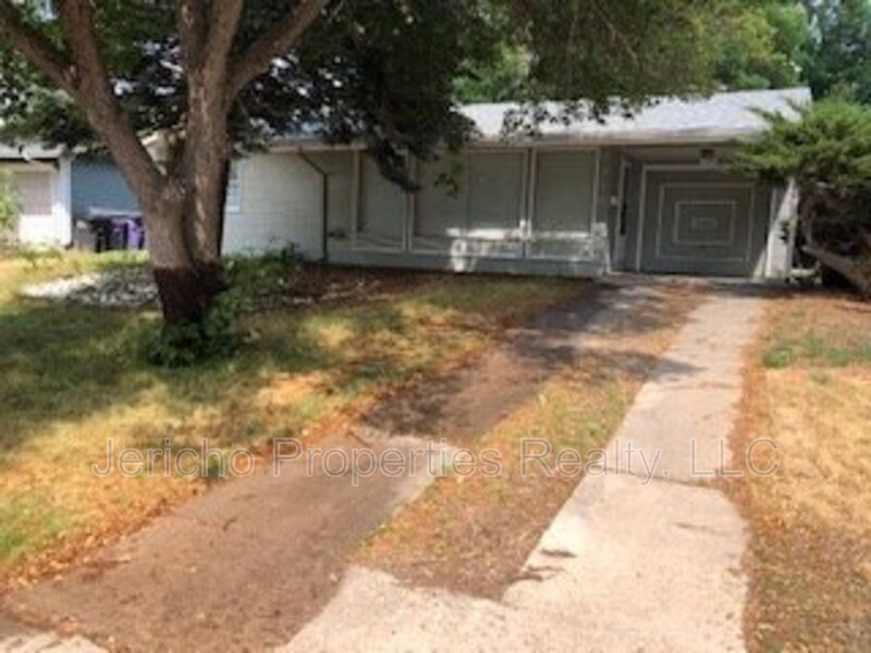 Denver House: 1310 S. Grape Street