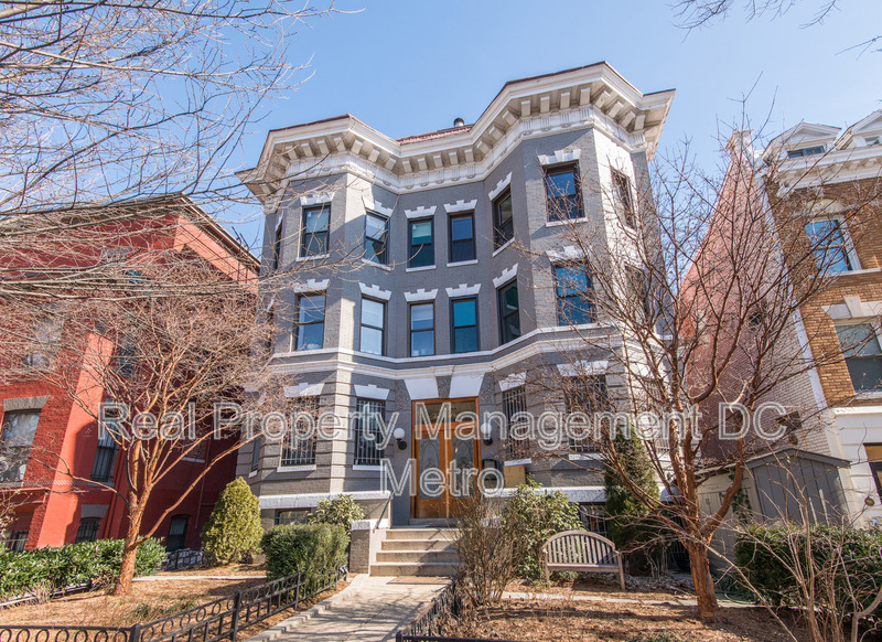 Washington Condo: 1931 17th St NW