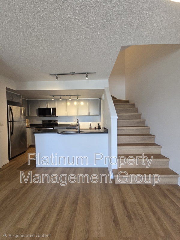 Calgary House: 313 McKenzie Towne Lane Southeast