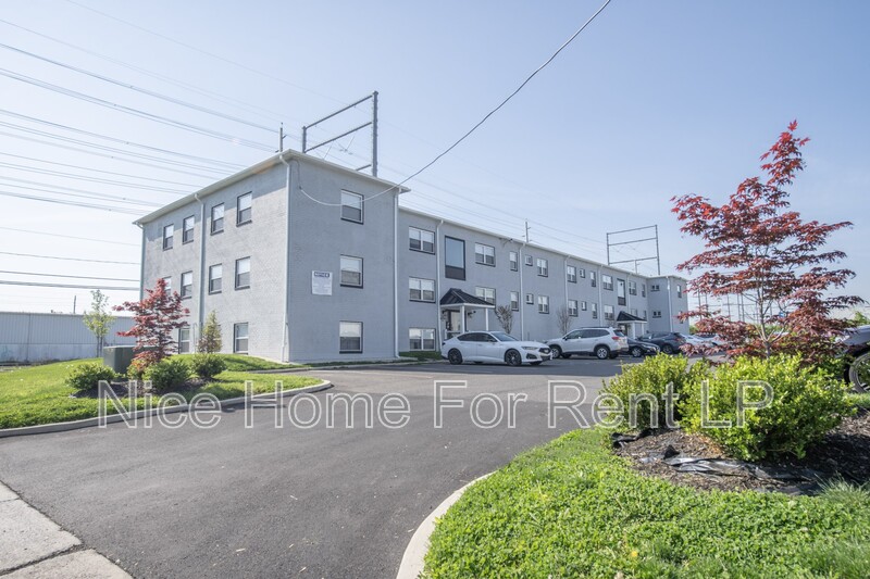 Westville Condo: 910 Gateway Boulevard