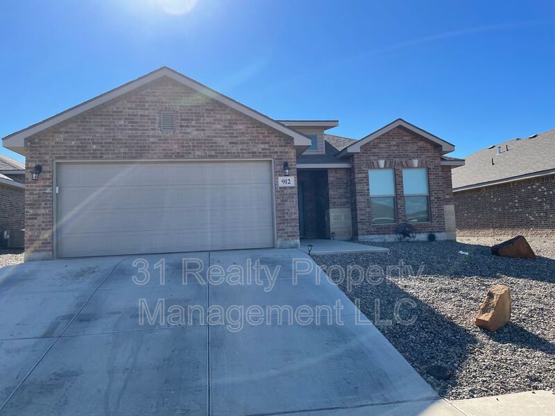 Odessa House: 912 Yancy Street