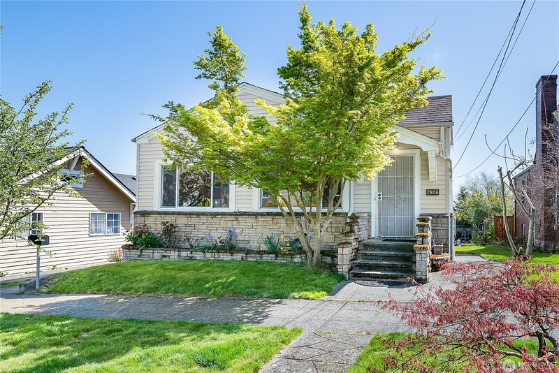 Seattle House: 2806 18th Avenue South