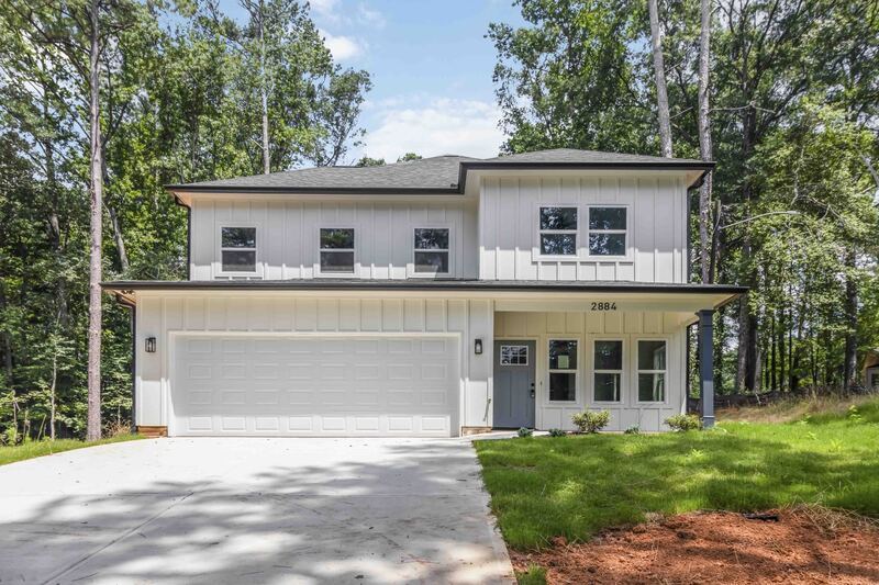 Decatur House: 2884 Thompson Circle