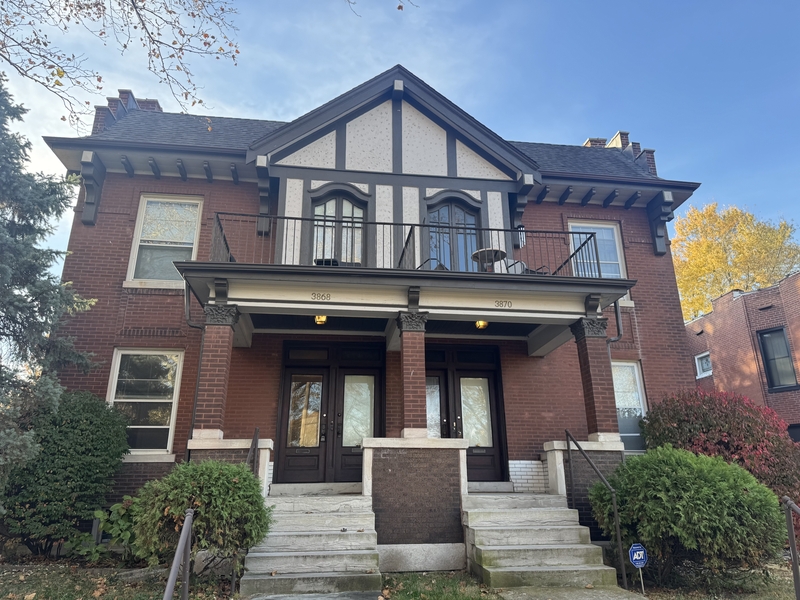 St. Louis Condo: 3870A Arsenal Street