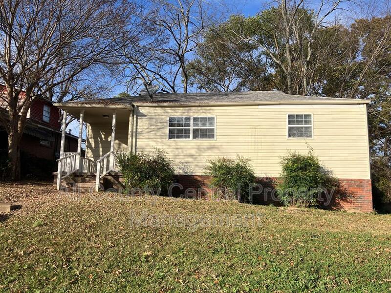 Birmingham House: 40 20TH Ave S