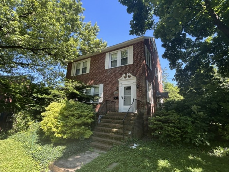 Baltimore House: 306 Kingston Road