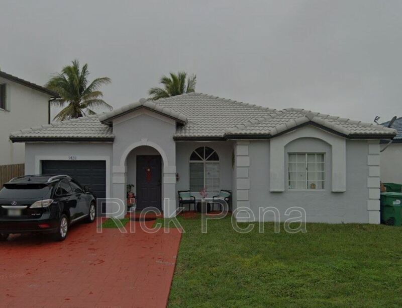 Miami House: 9128 SW 162 Place
