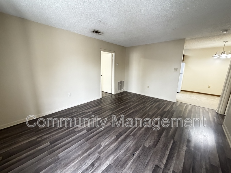 Baker Condo: 5137 Weston St