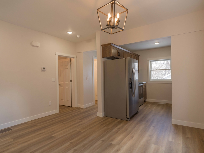 Albert Lea Condo: 821 Jefferson Avenue - 3