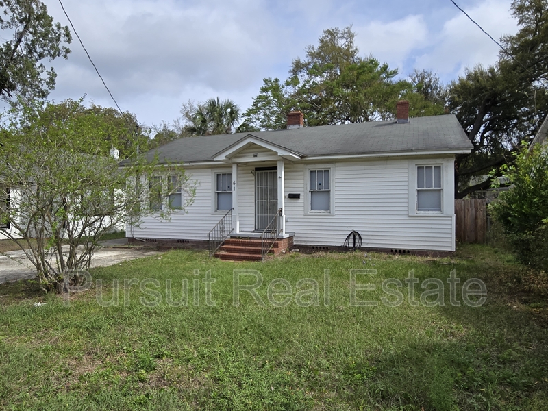 Jacksonville House: 41 Tallulah Avenue